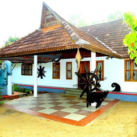 Valentine'S Rice Bowl Home Stay Alappuzha المظهر الخارجي الصورة